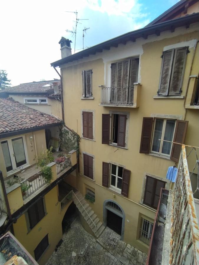 Casa Lalla In Centro Storico A Bergamo Exterior foto